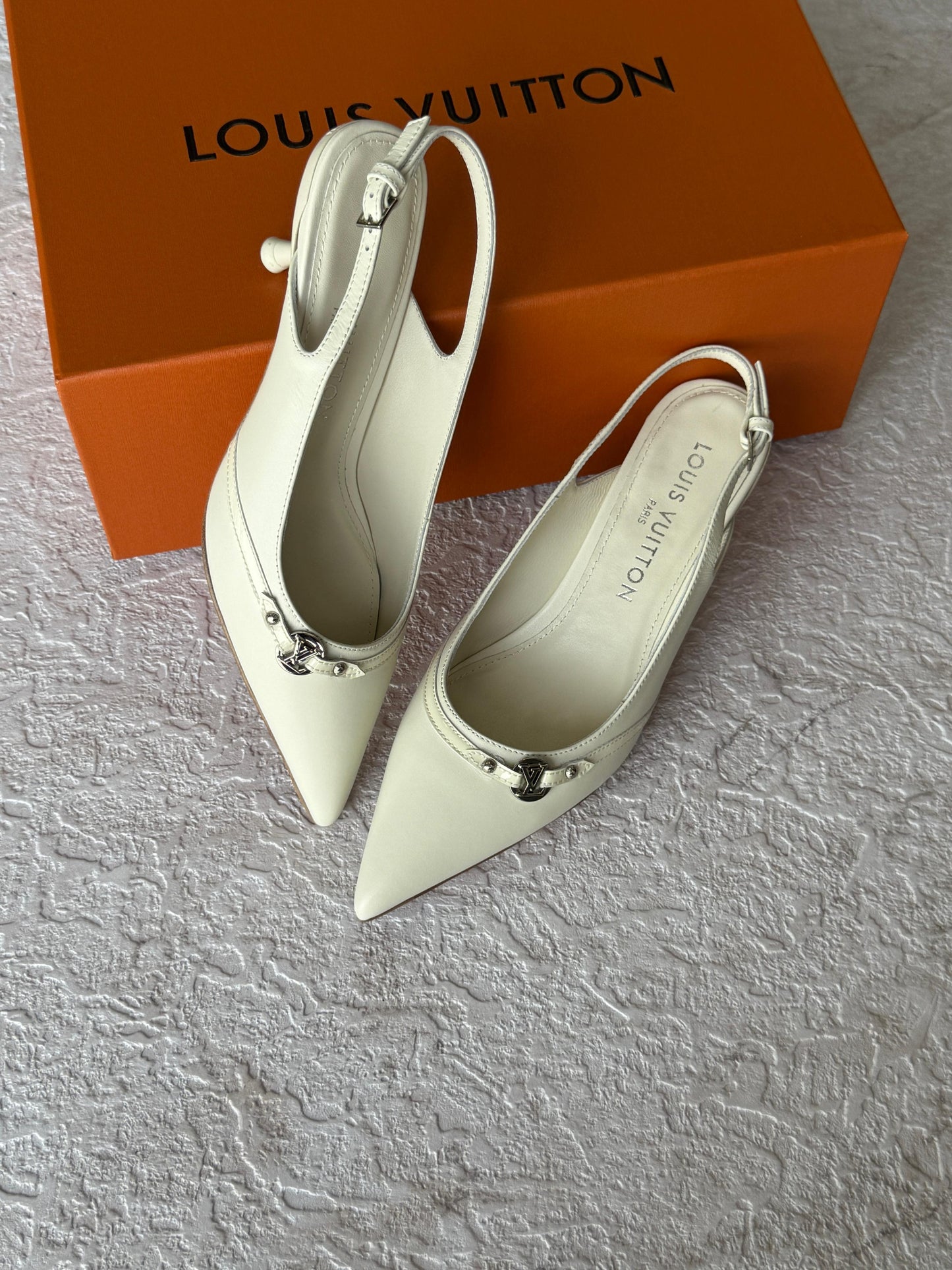 Lv heels