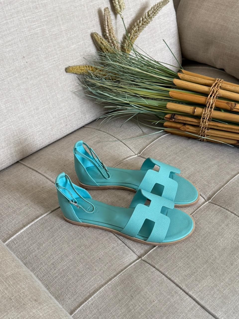 Hermes sandals. slippers