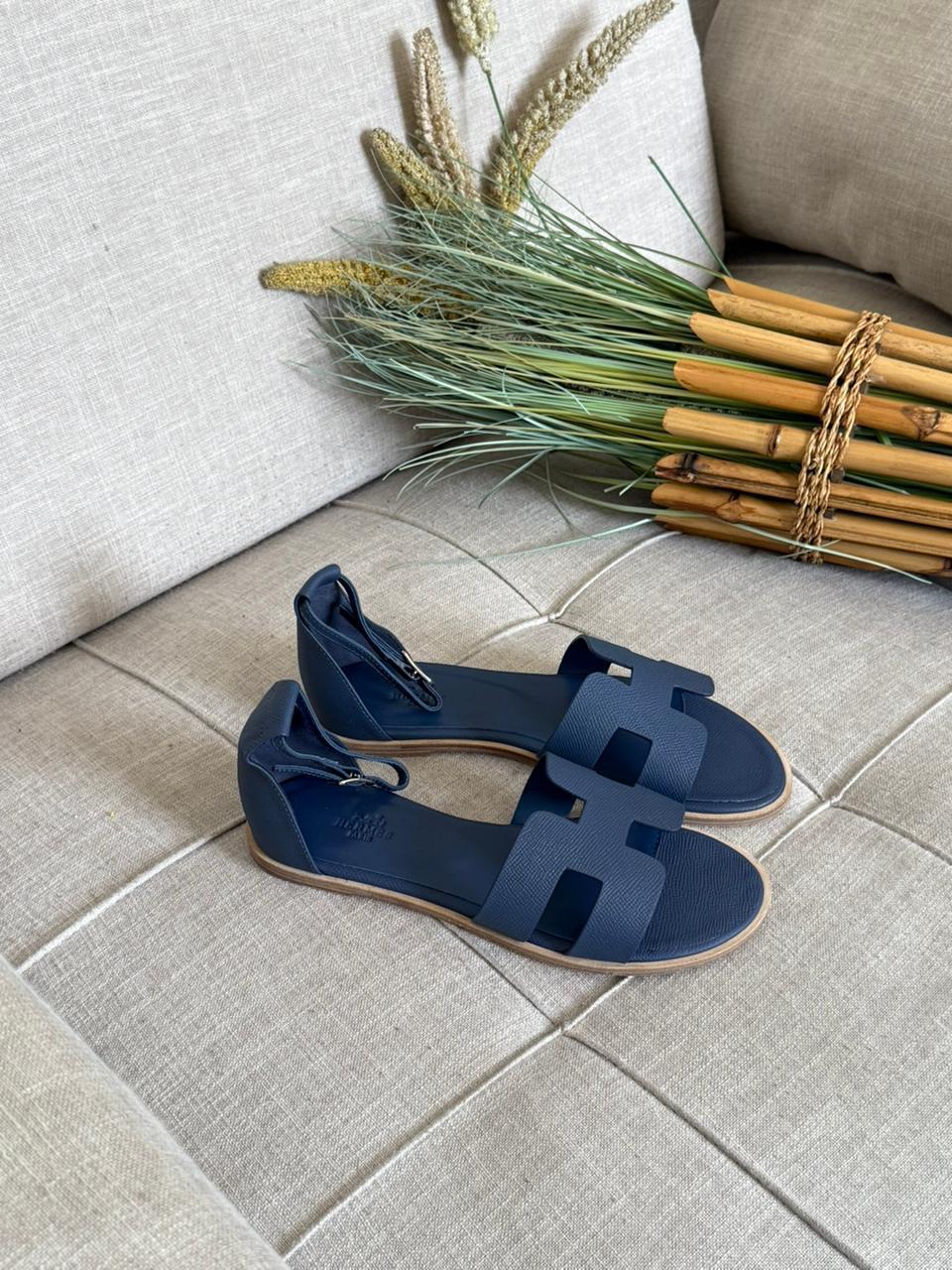 Hermes sandals. slippers