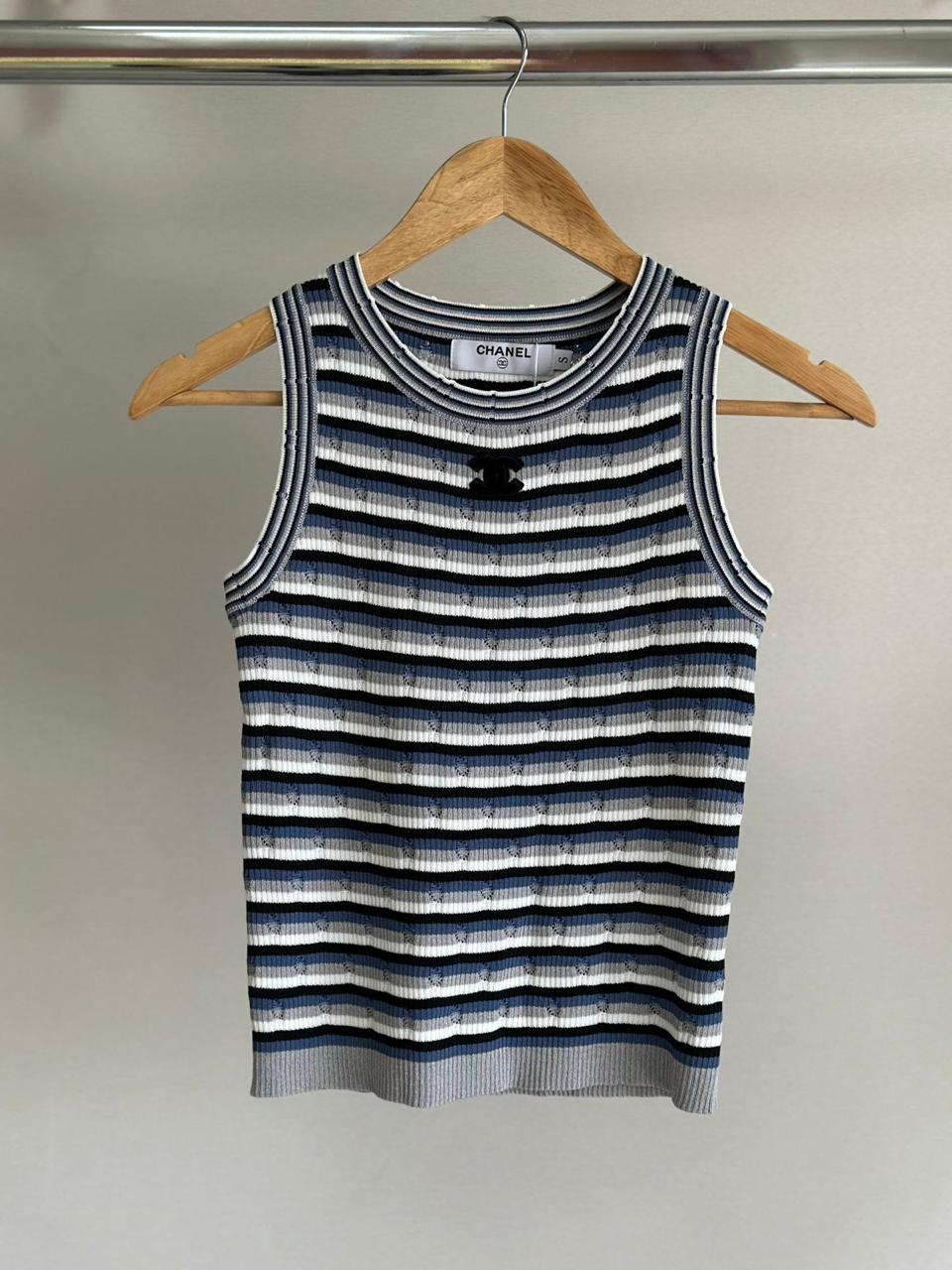 Chanel top
