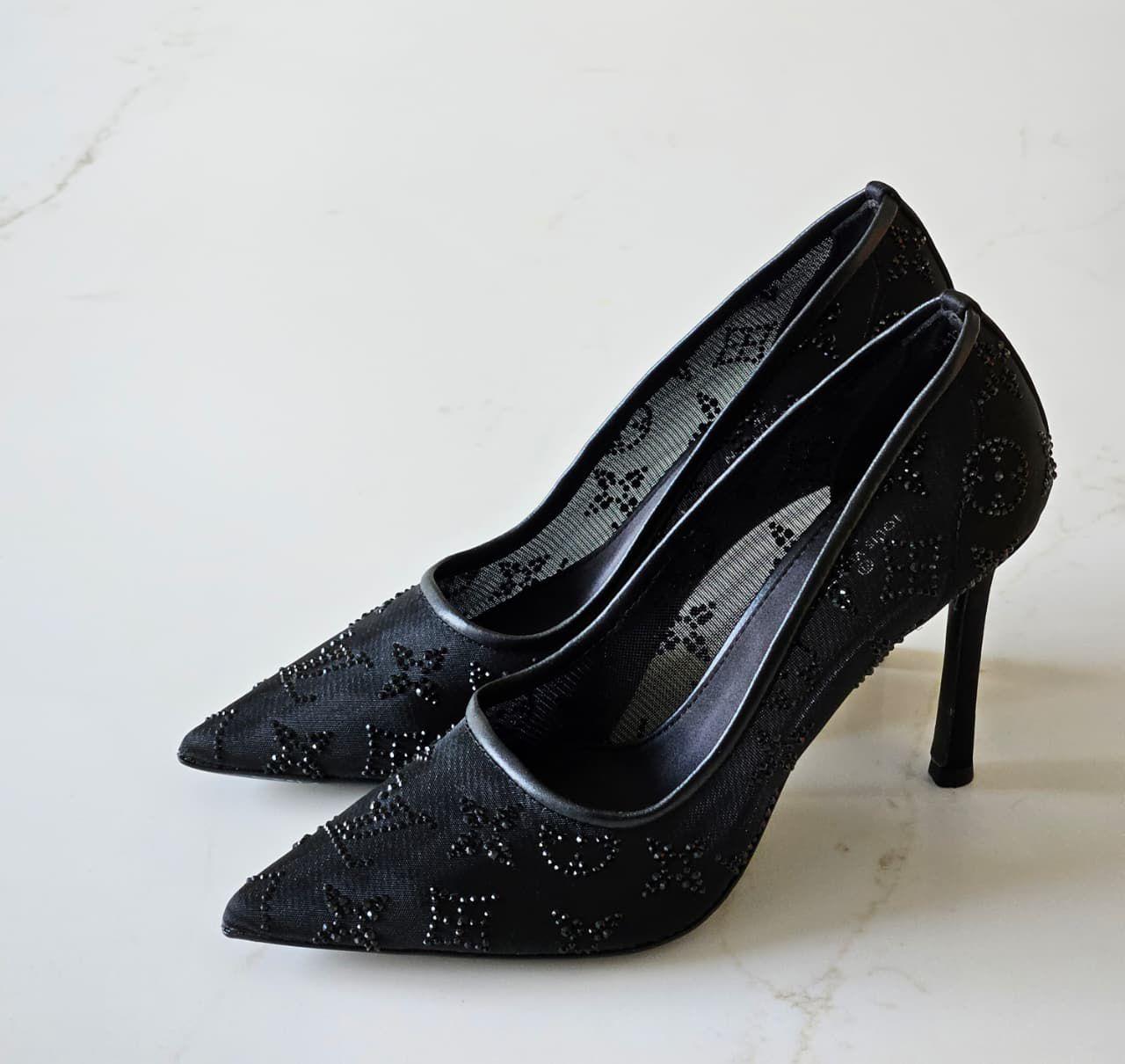 Lv heels