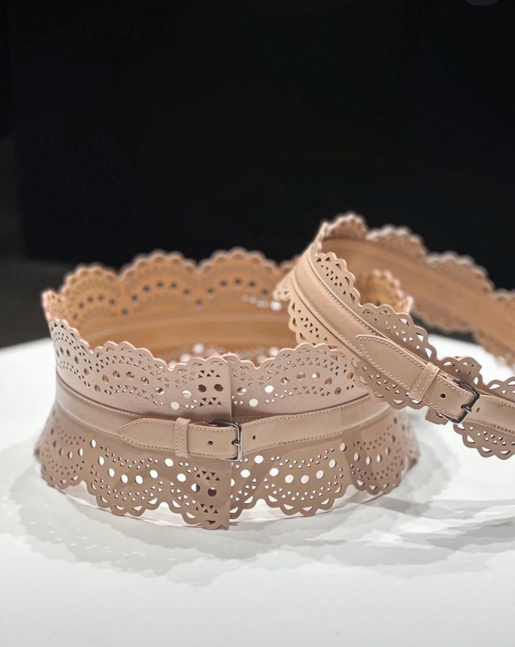 Alaia belt