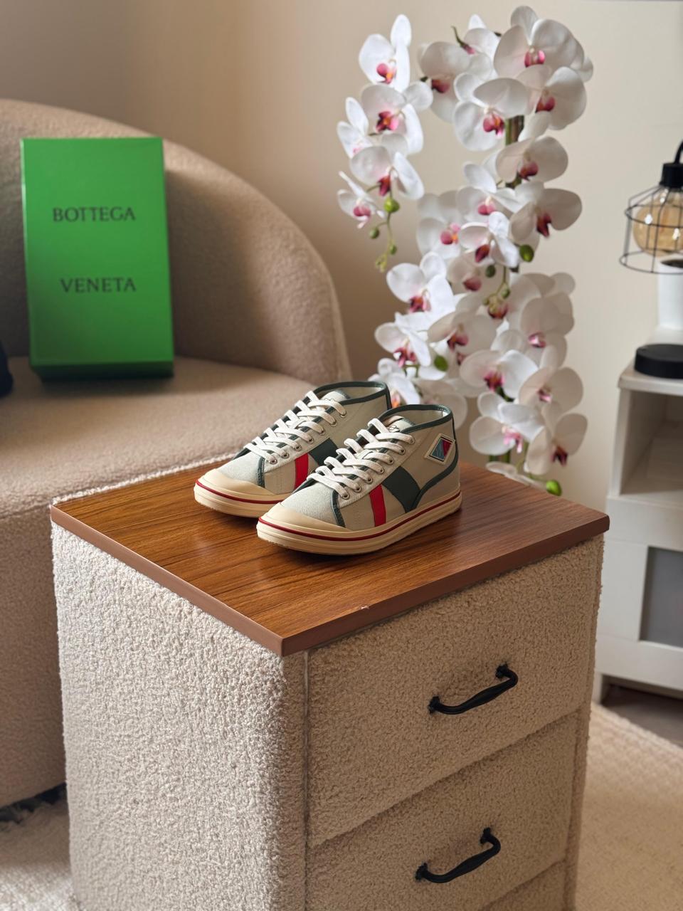 Bottega sneakers
