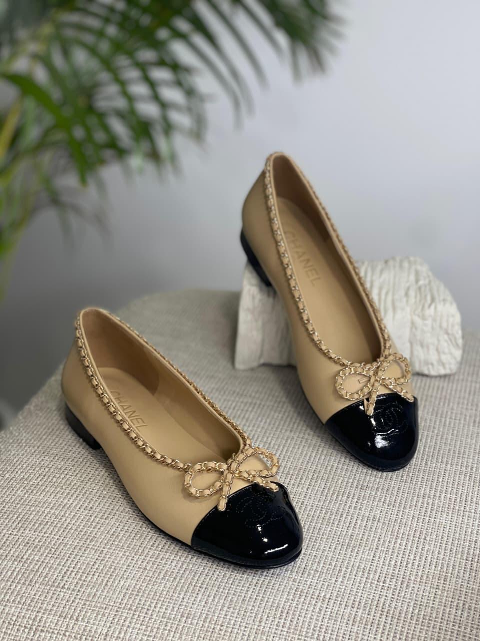 Chanel ballerina