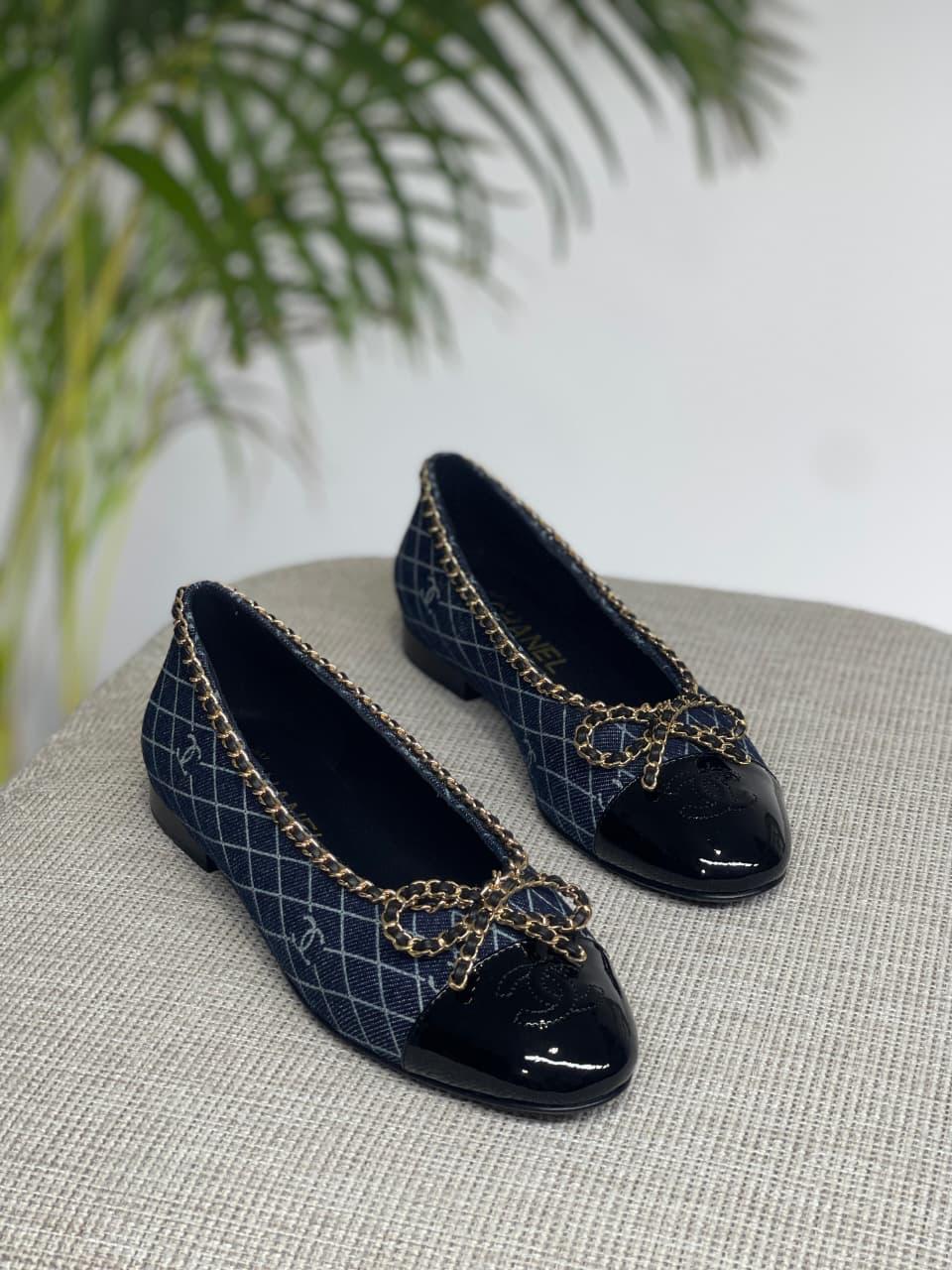 Chanel ballerina