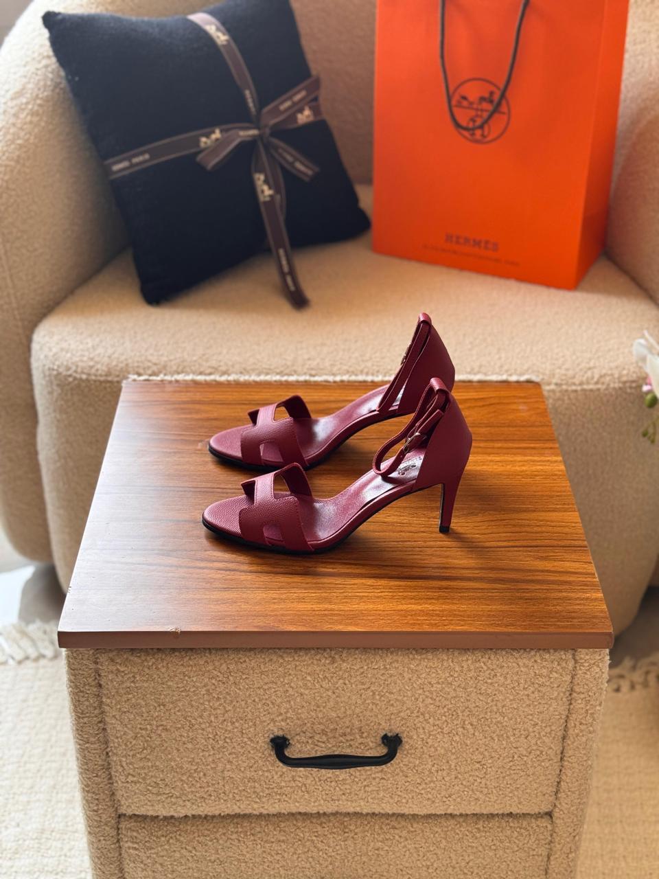 Hermes sandals heels (medium heels)