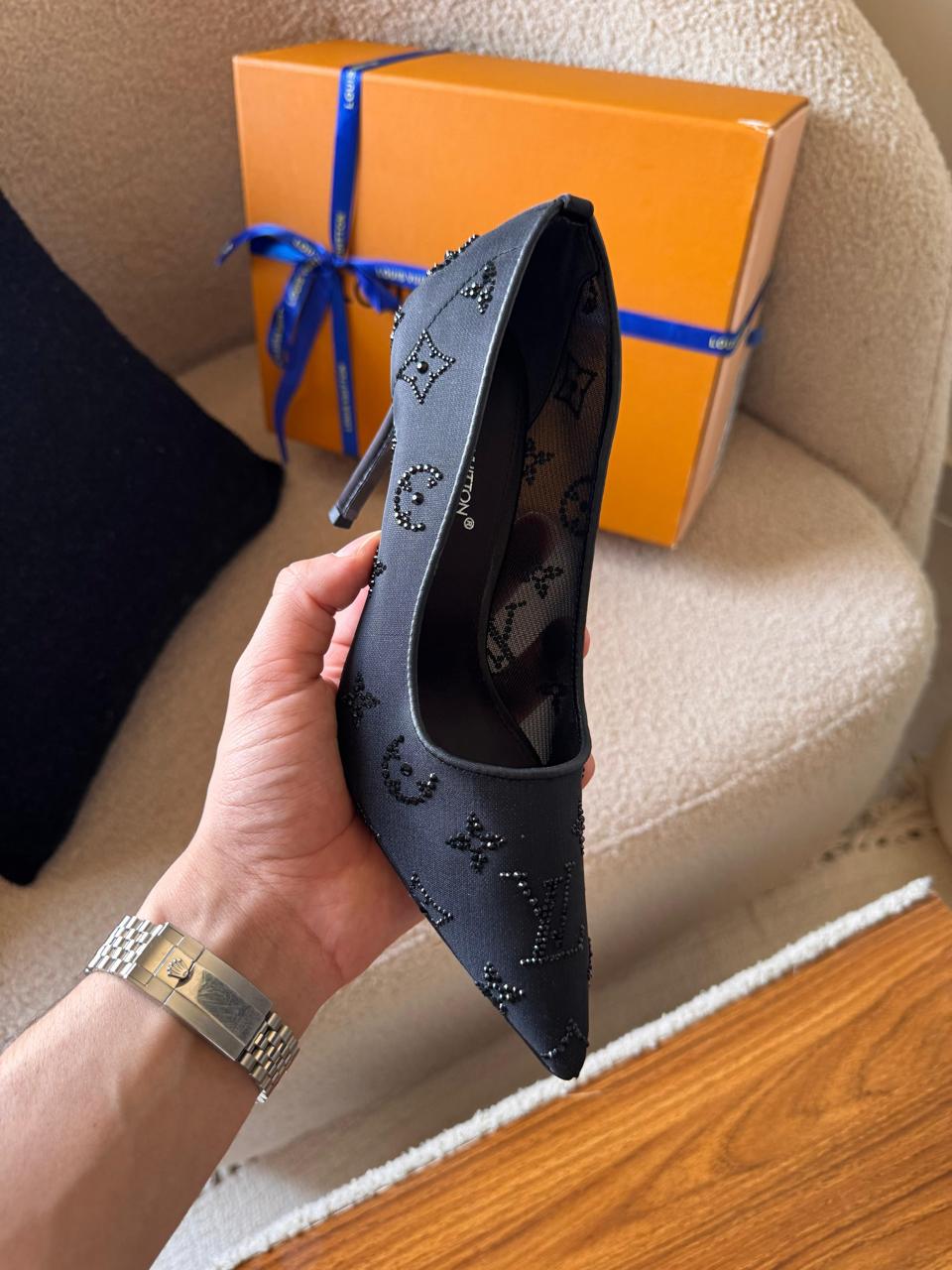 Lv heels