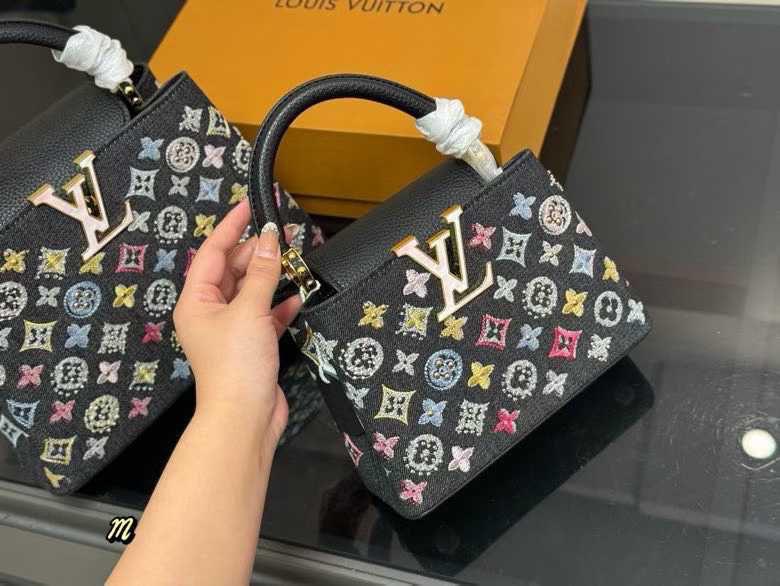 Lv bag capucines