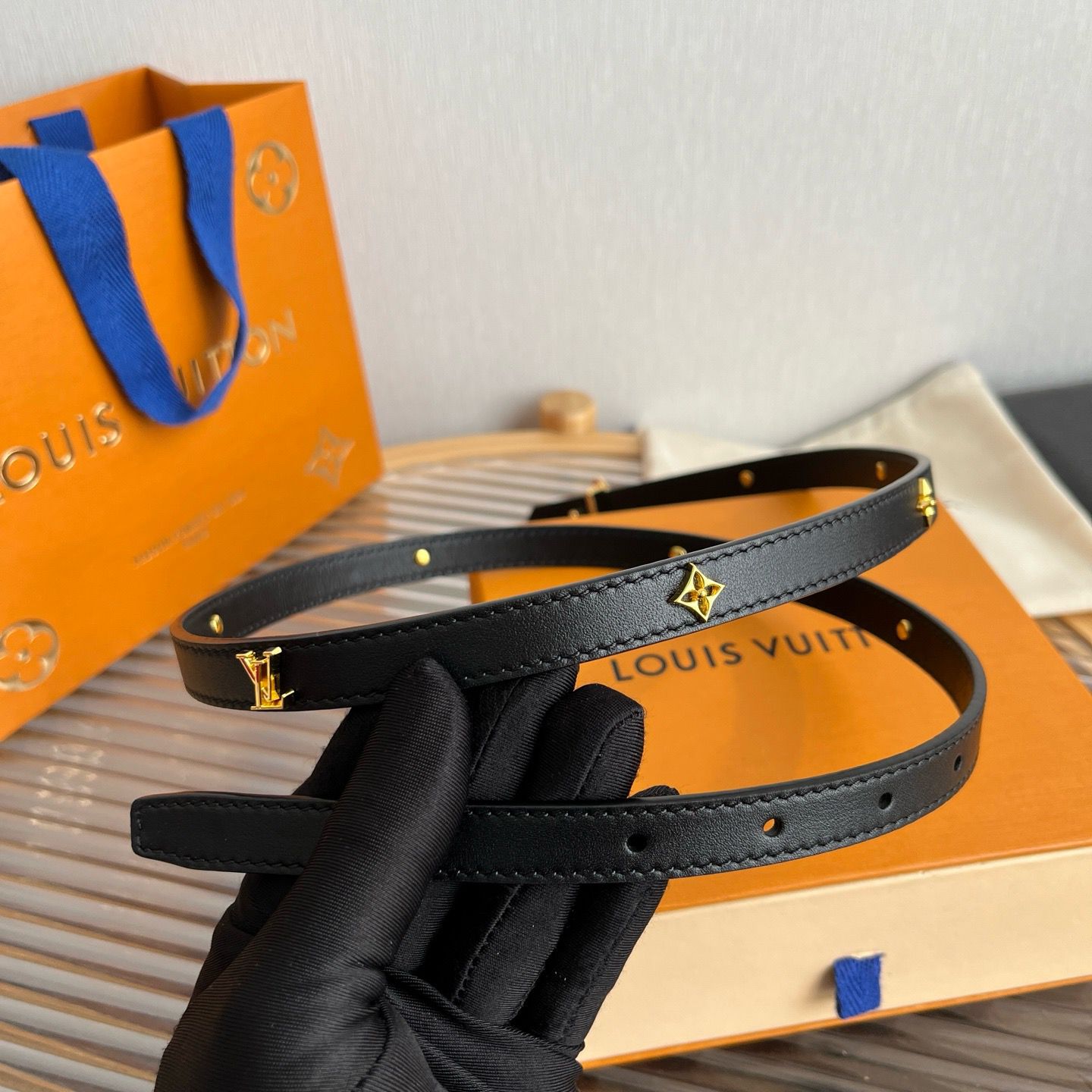 Lv belt