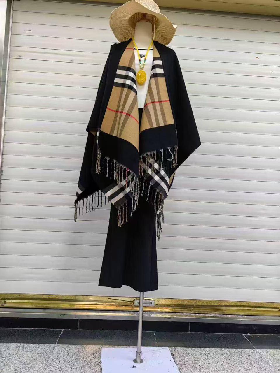 Burberry shawl - scarf