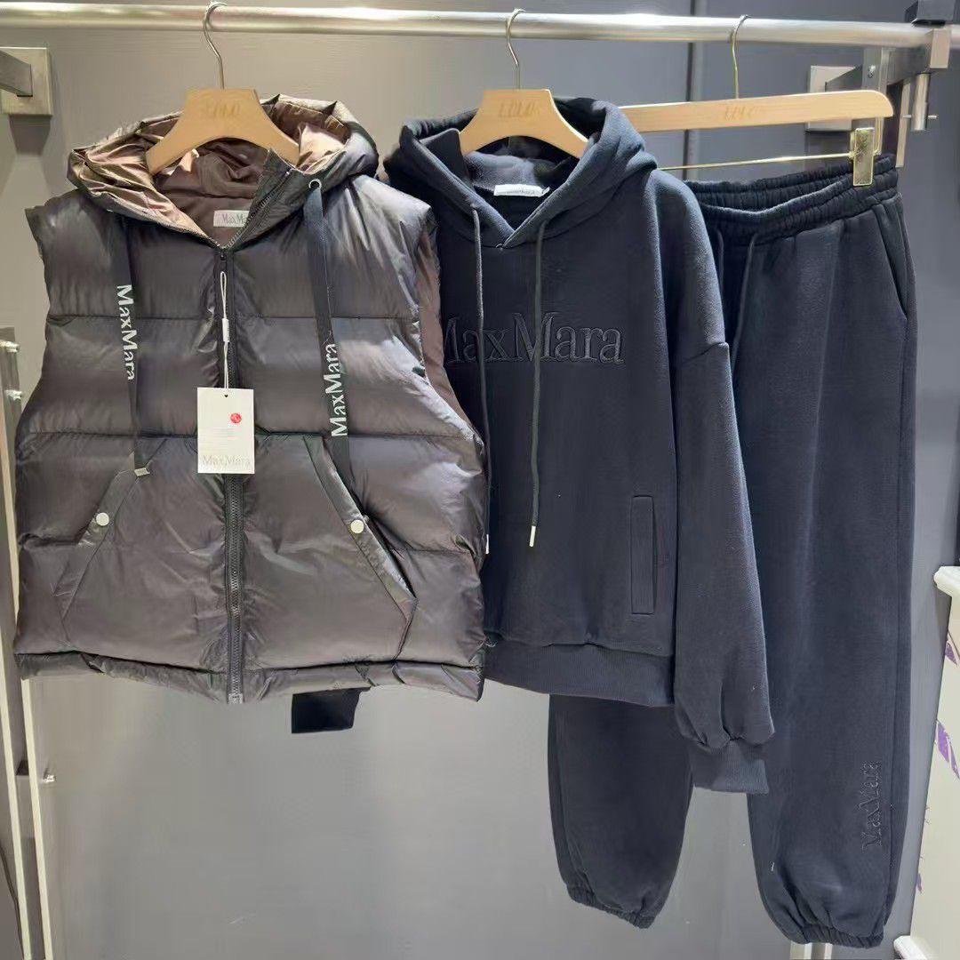 Maxmara clothes set - tracksuit with Jack