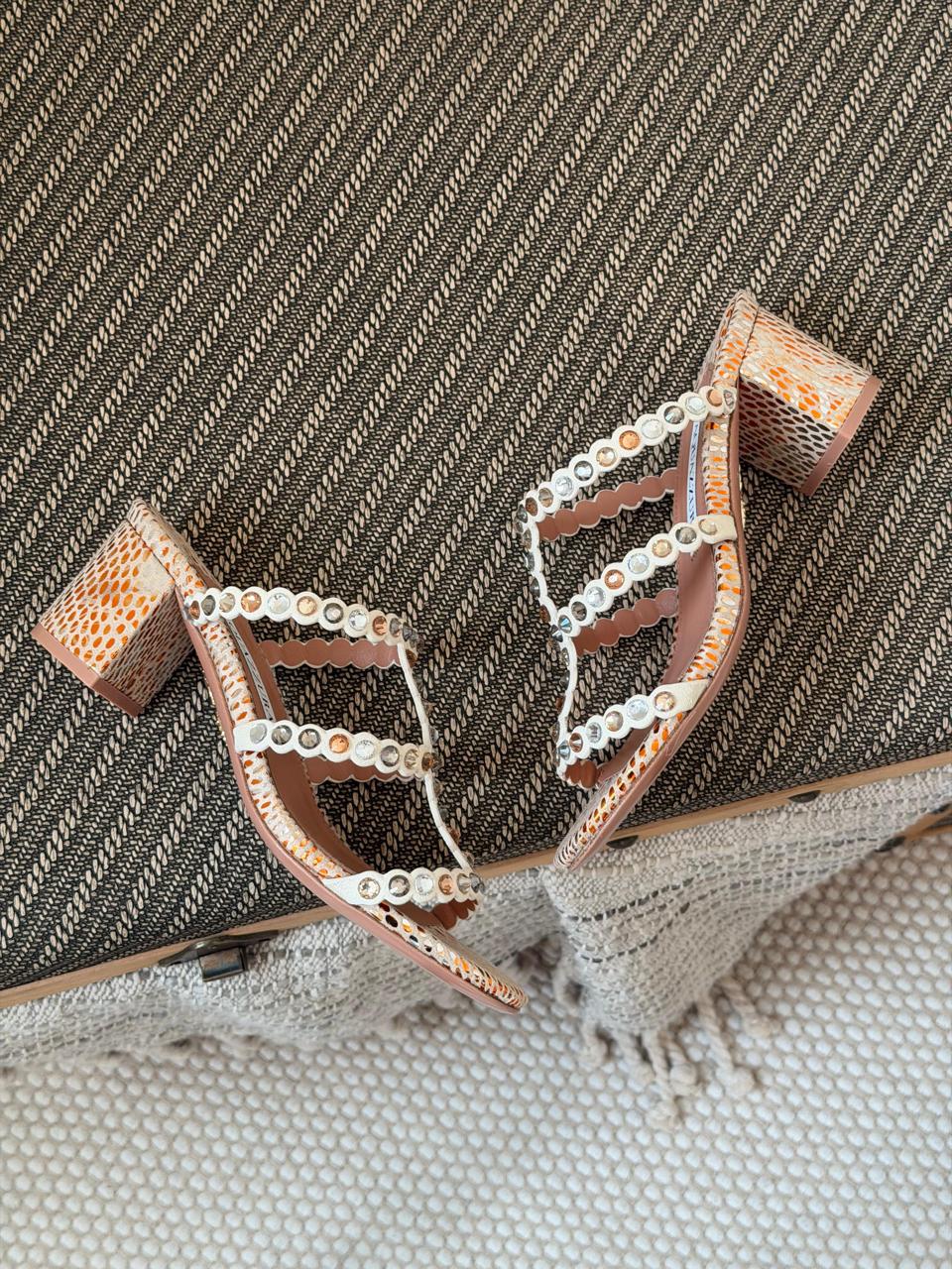 Aquazurra sandals heels