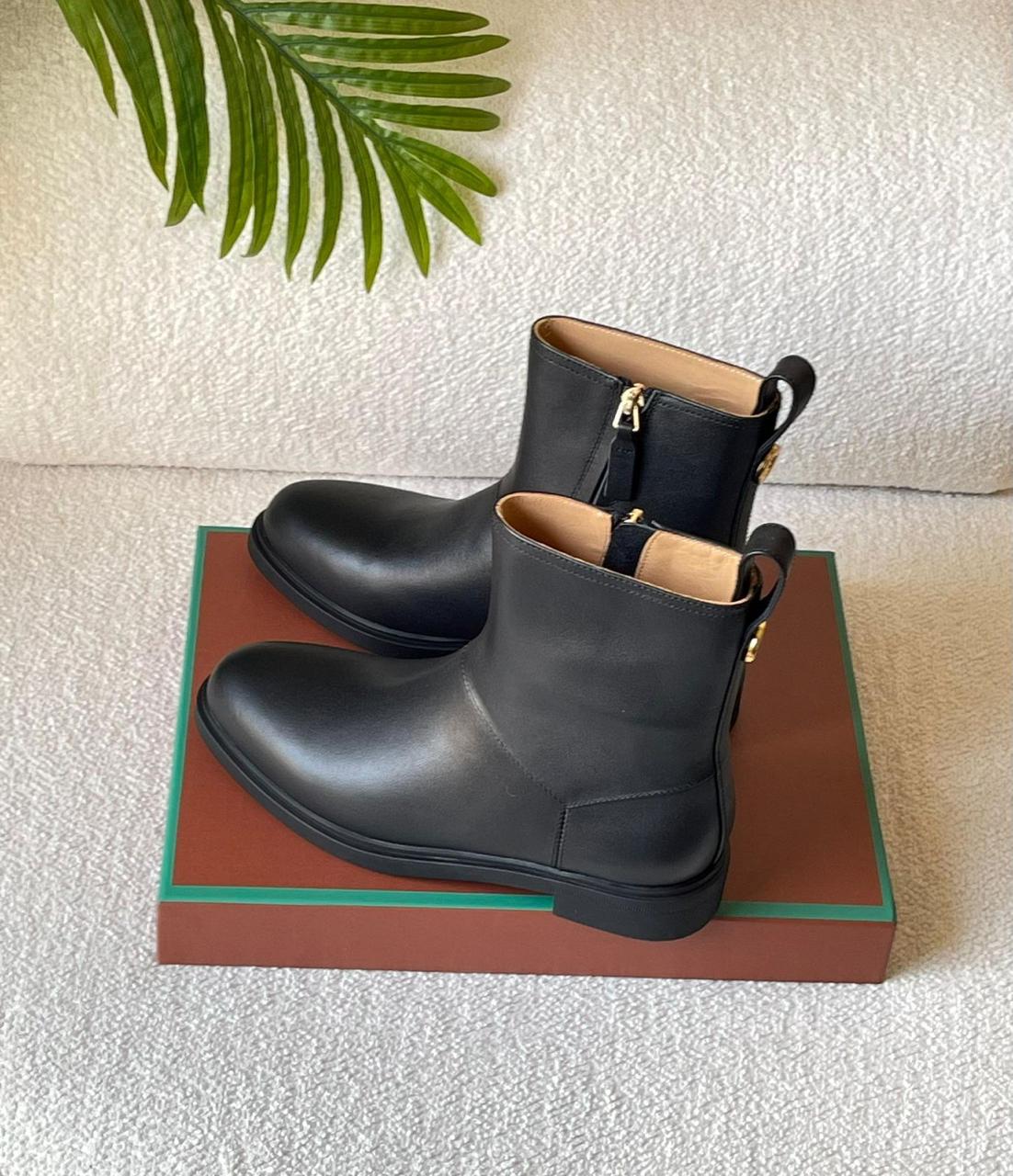 Loro piana boots