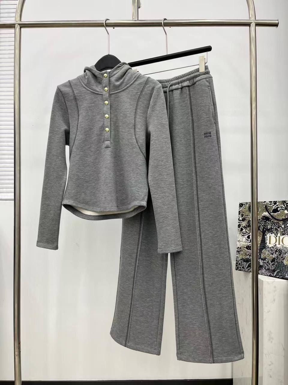 Miu miu tracksuit