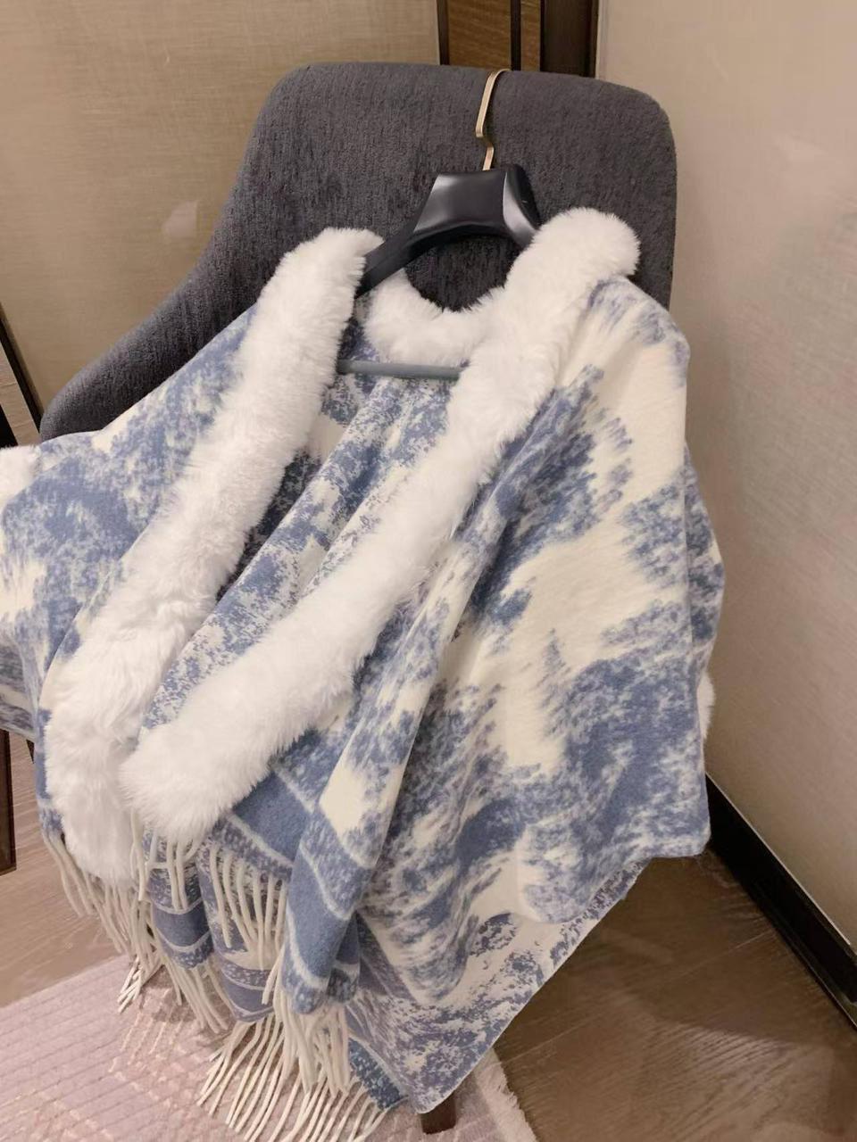 Dior scarf - shawl with fur