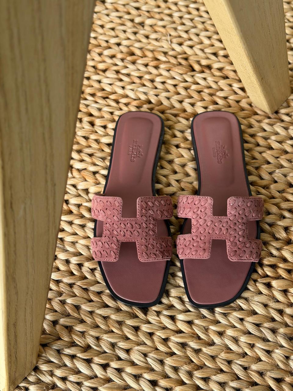 Hermes slippers