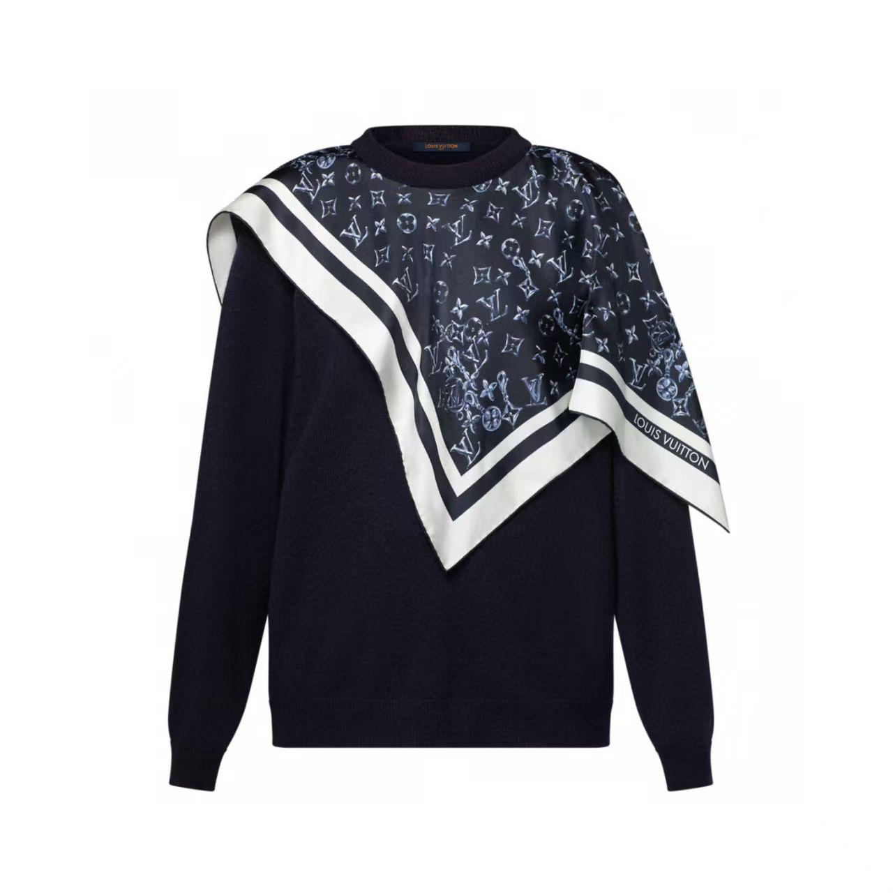 Lv sweater