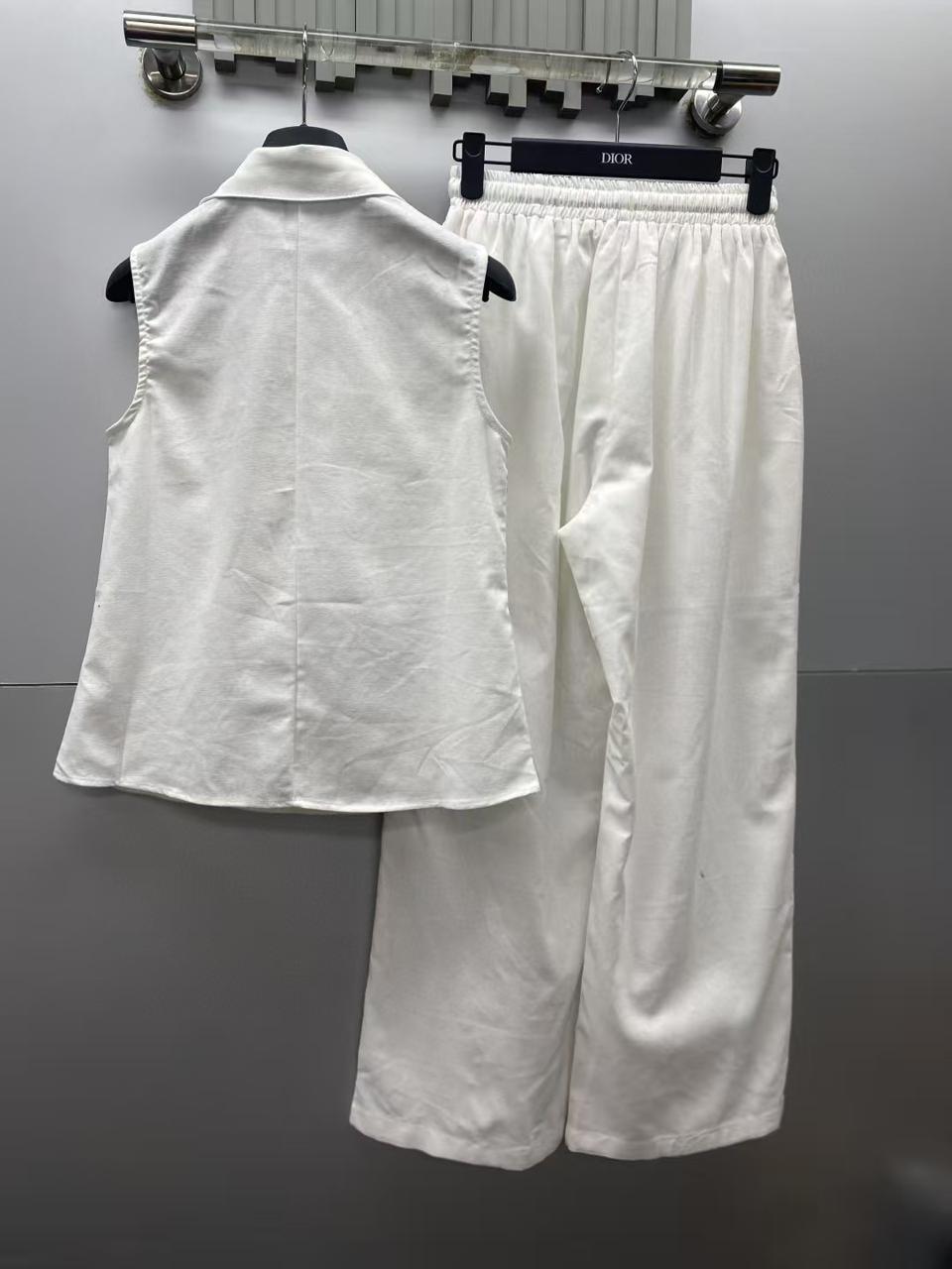 Loewe clothes set