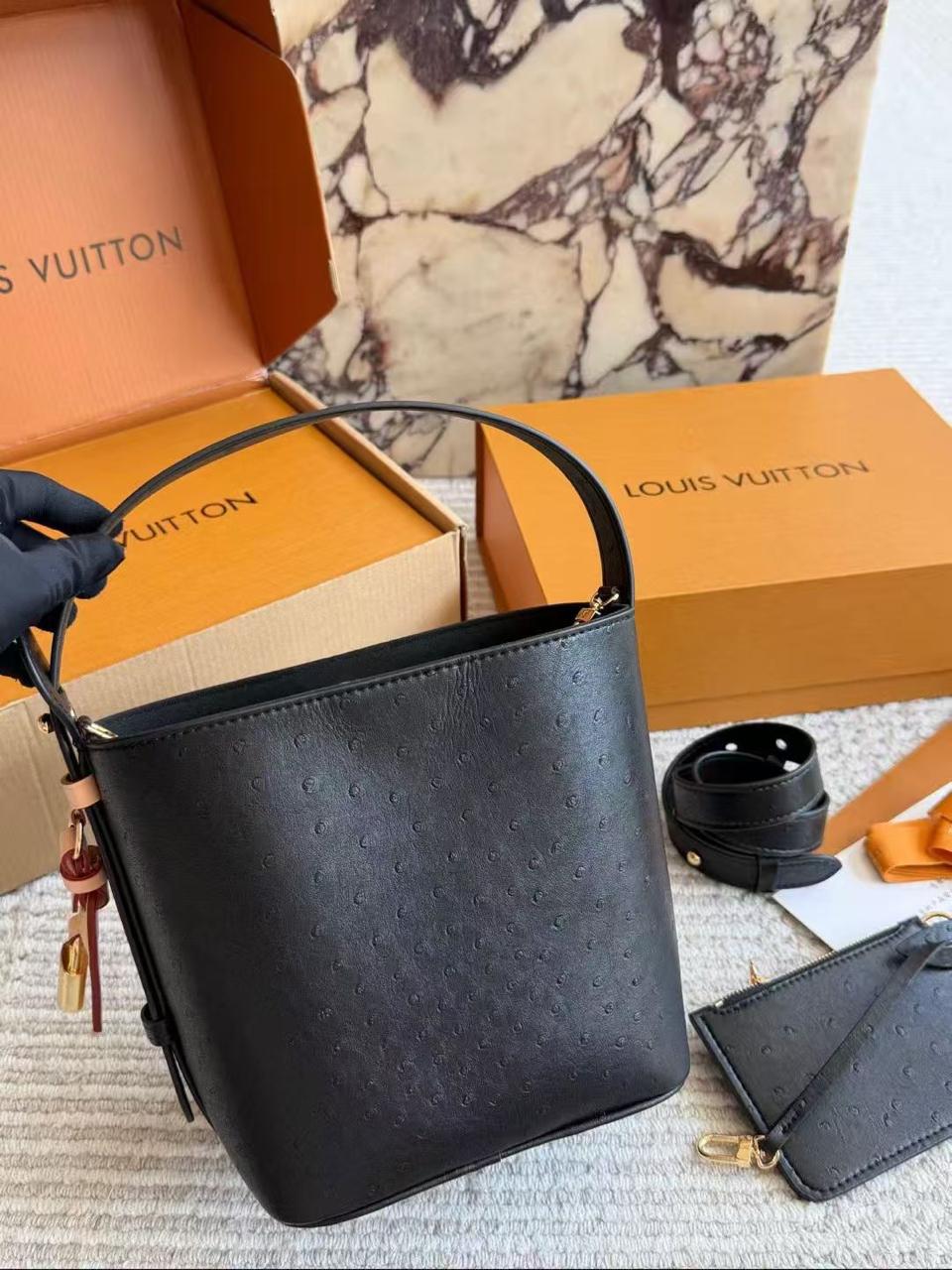 Lv bag tote