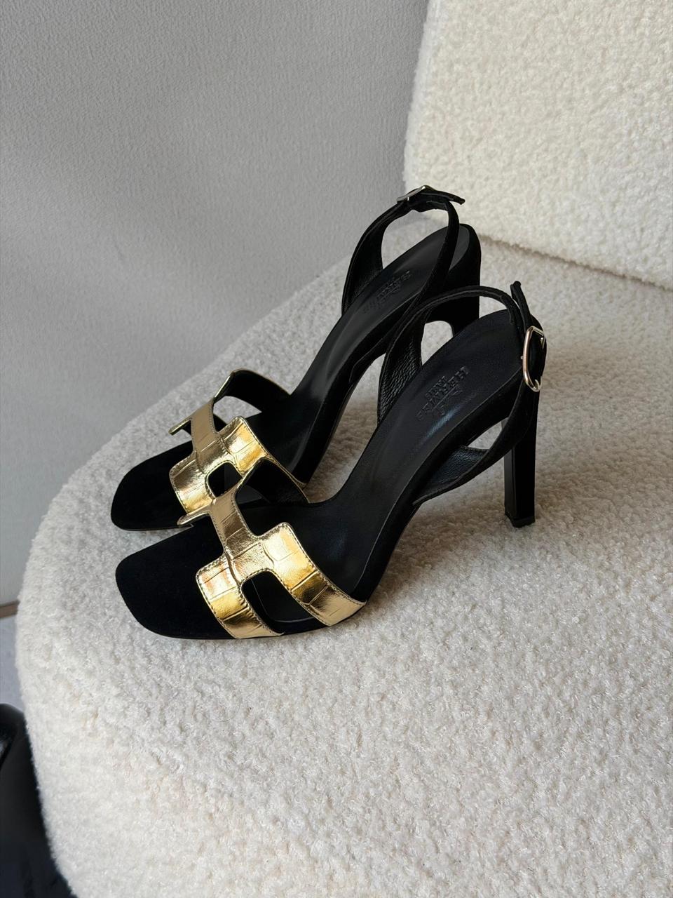 Hermes sandals heels