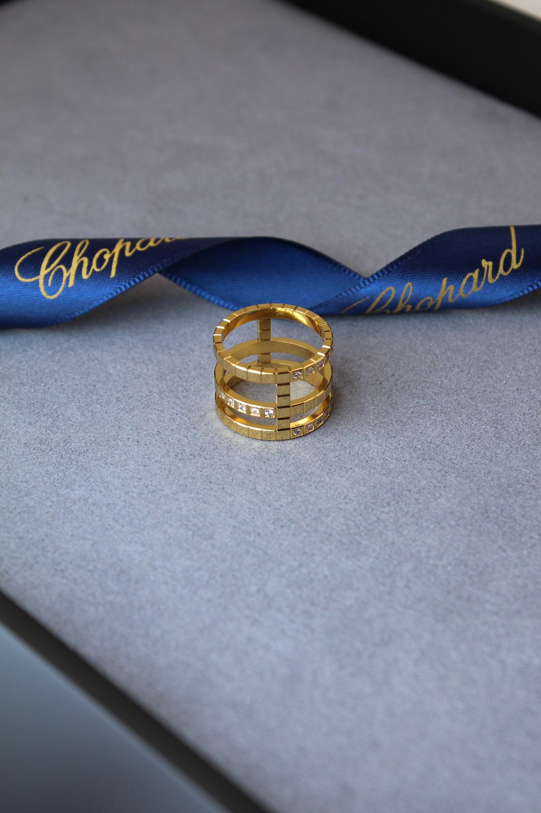 Chopard ring