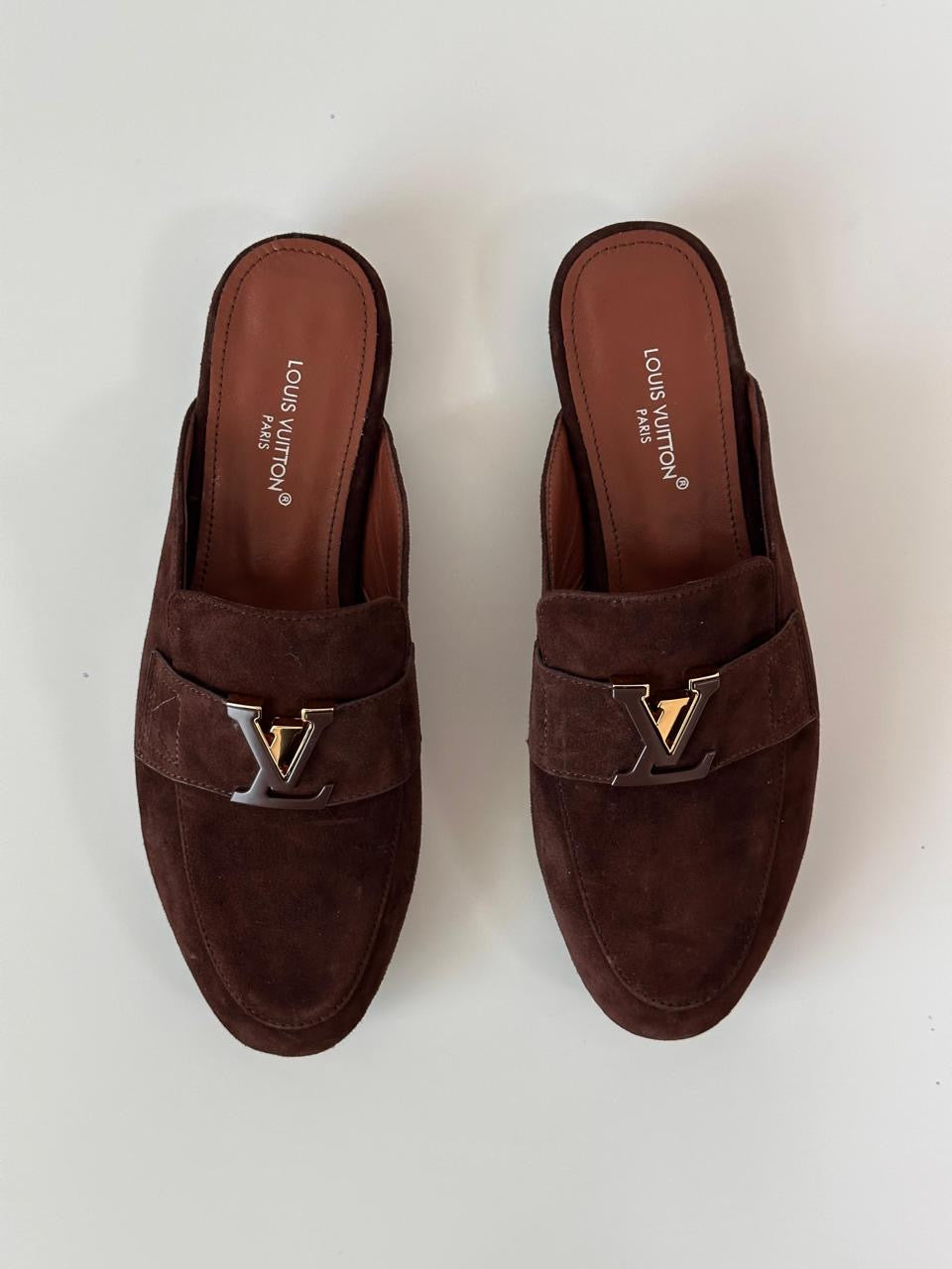 Lv mules suede