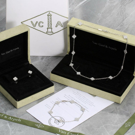 Van cleef jewelry set