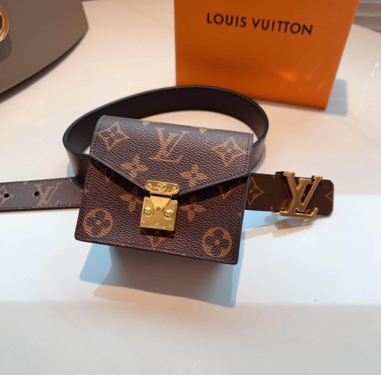 Lv belt with wallet