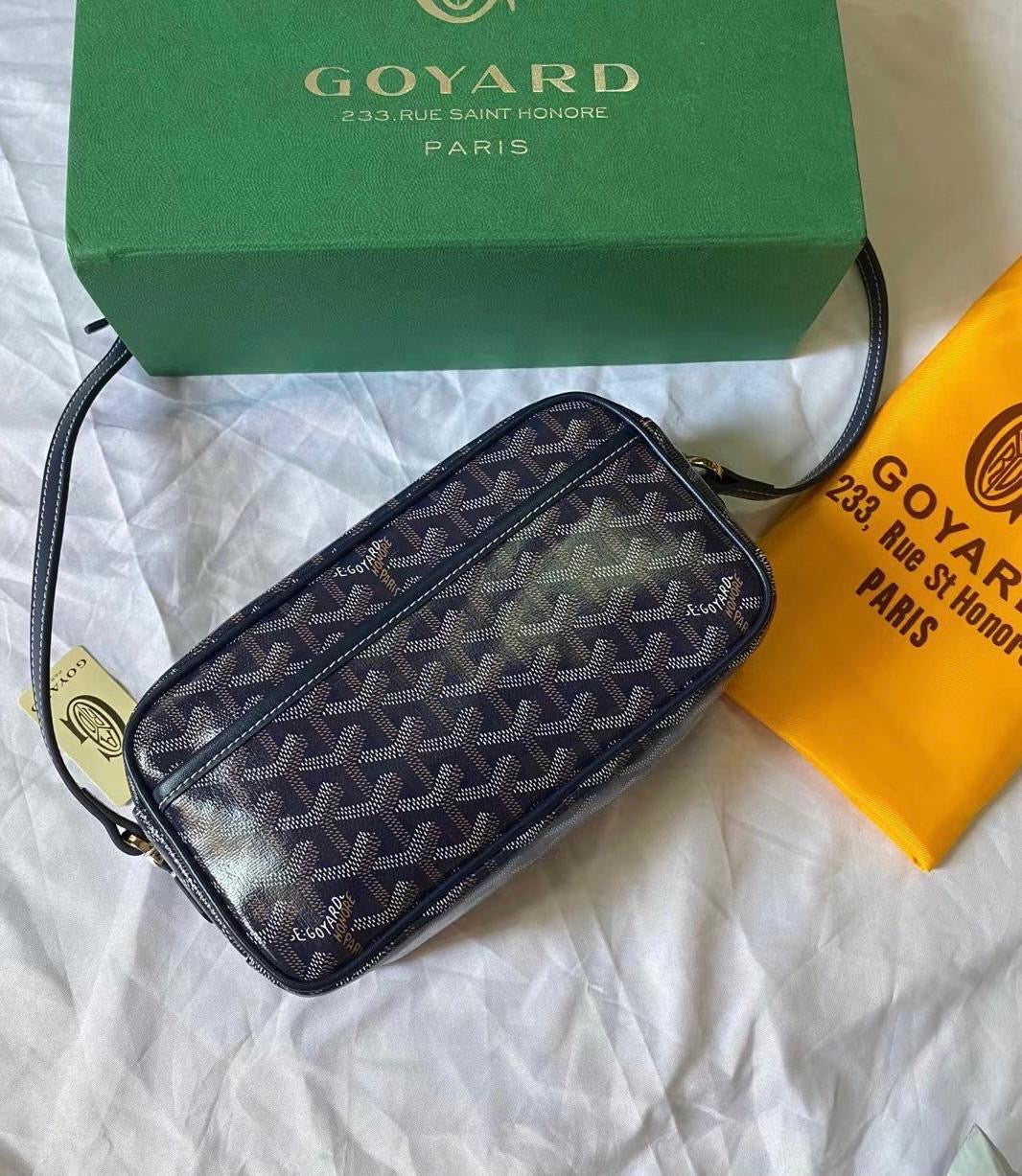 Goyard bag - men