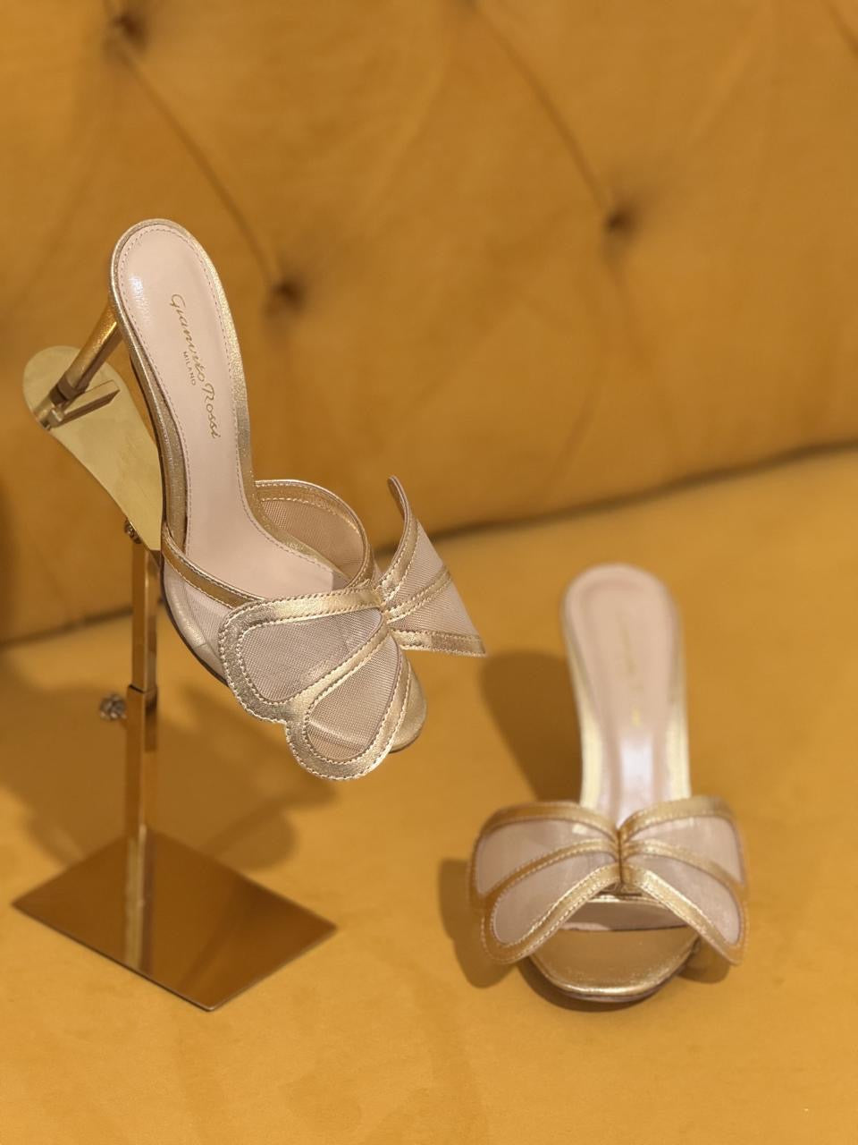 G rossi sandals heels