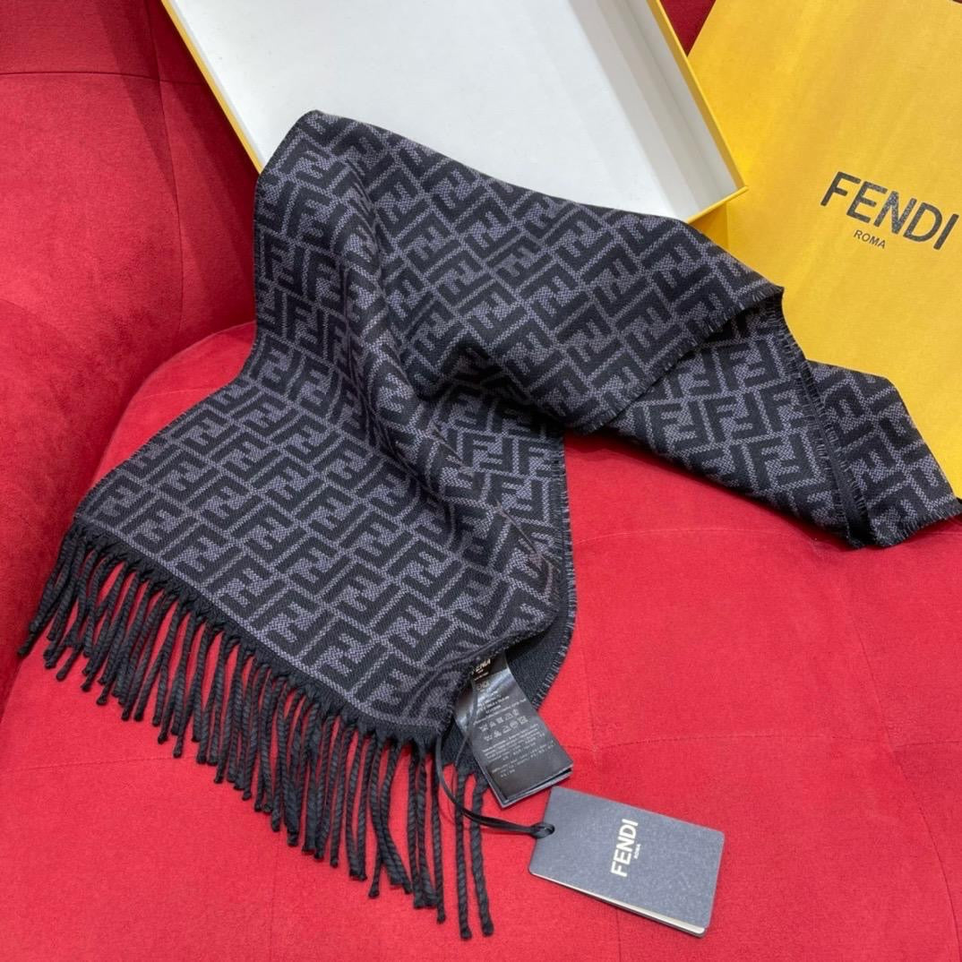 Fendi scarf 180x30 cm