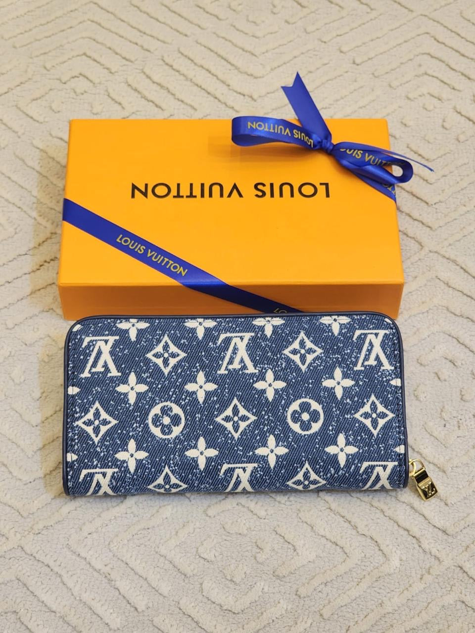 Lv wallet