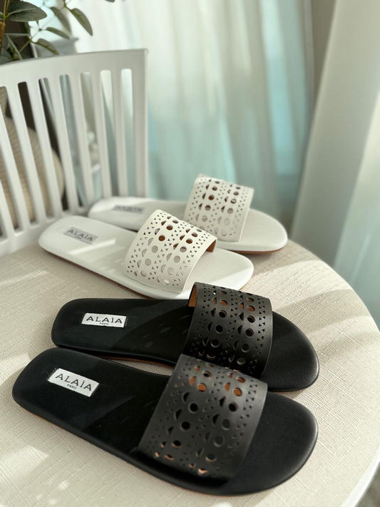 Alaia slippers
