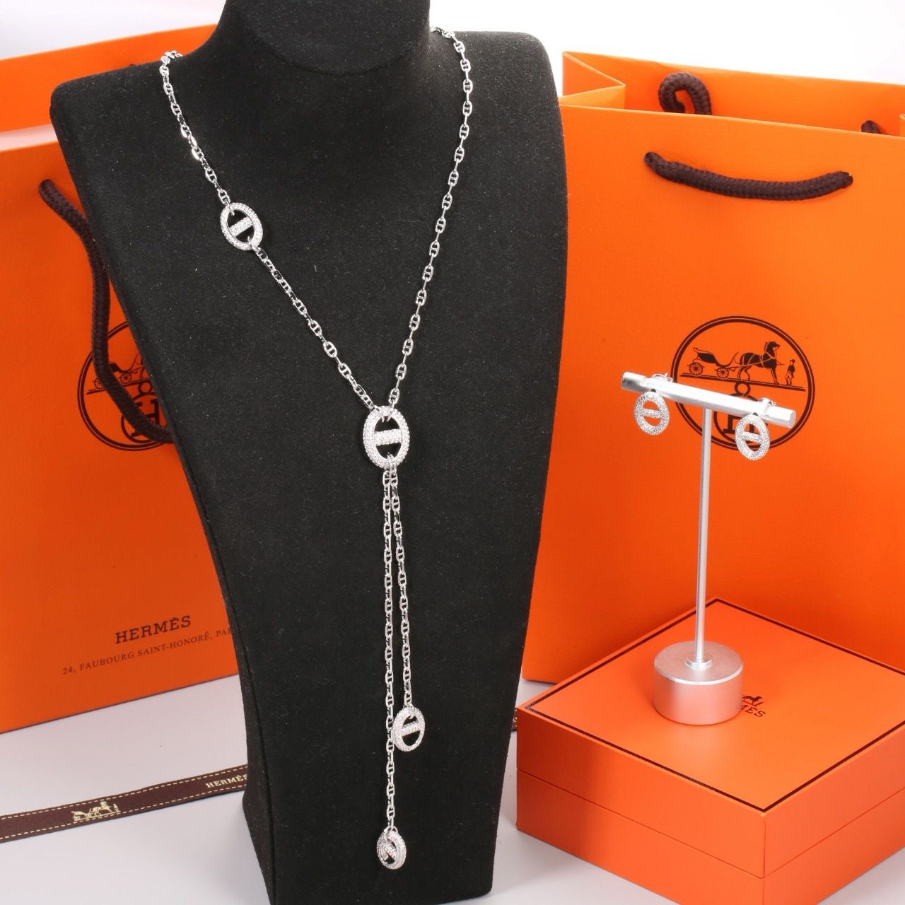 Hermes jewelry set (earrings & necklace)