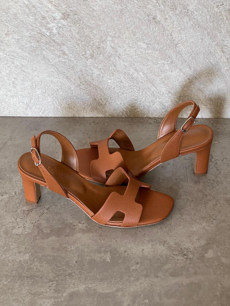 Hermes sandals heels