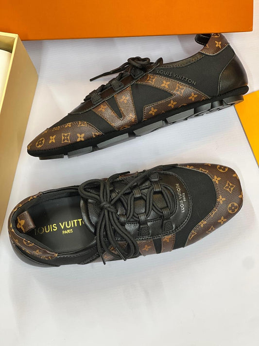 Lv sneakers