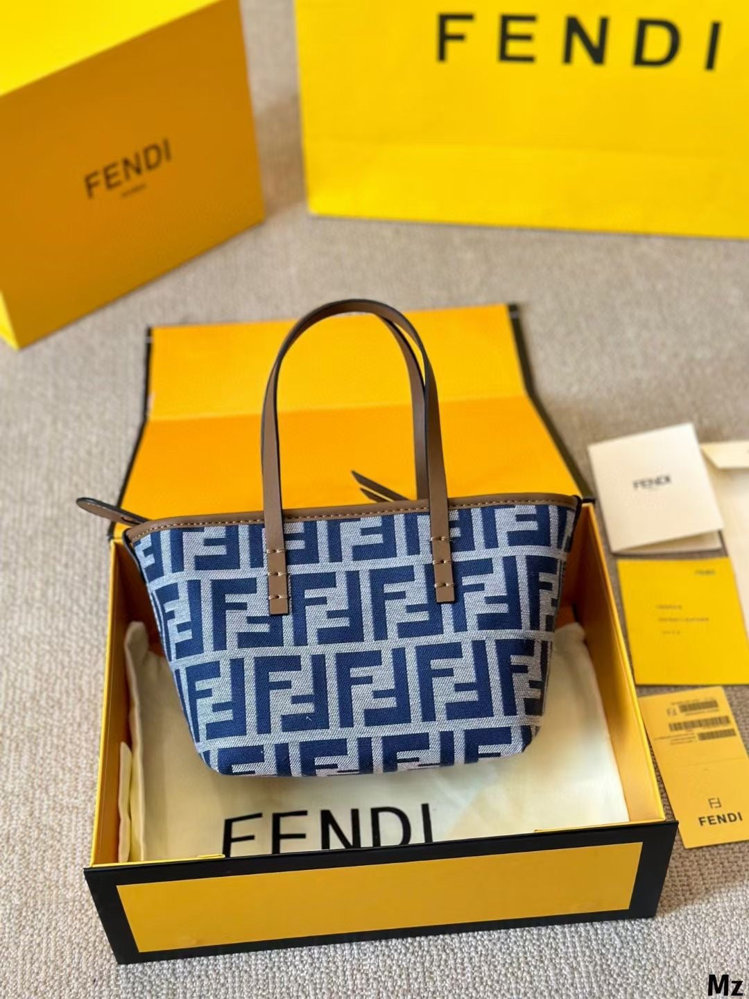 Fendi bag - tote small