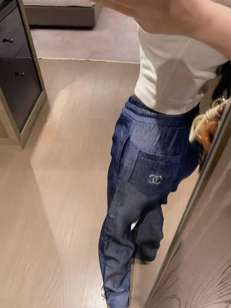 Chanel pants