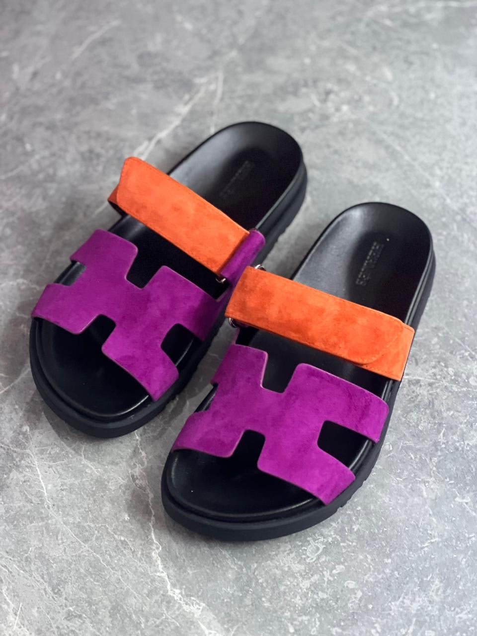 Hermee slippers chypre