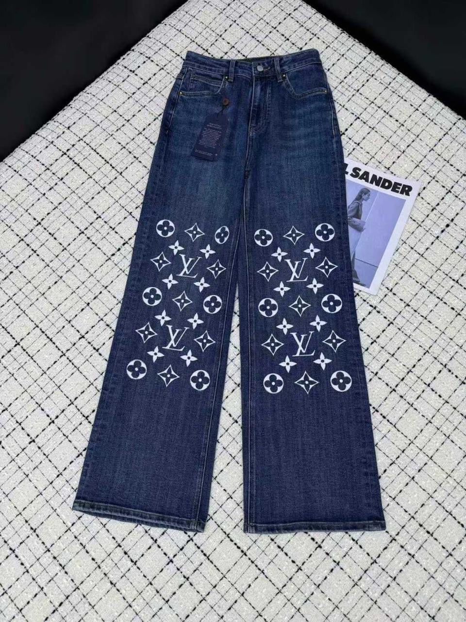 Lv pants