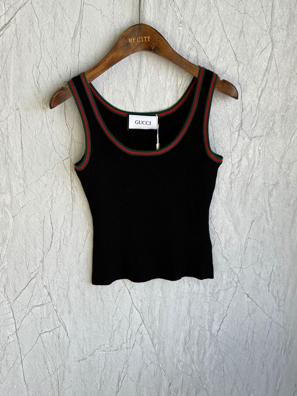 Gucci top