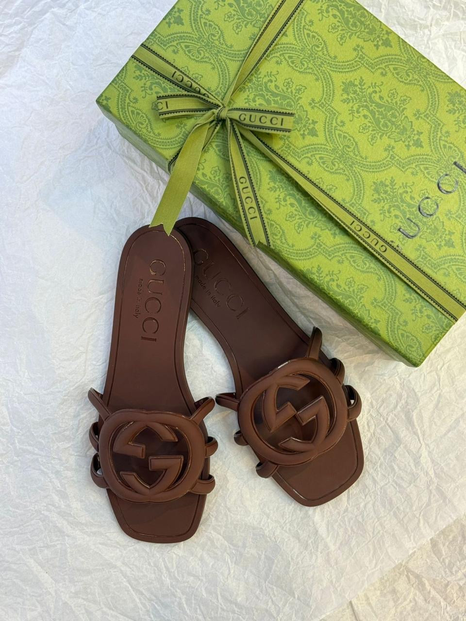 Gucci slippers