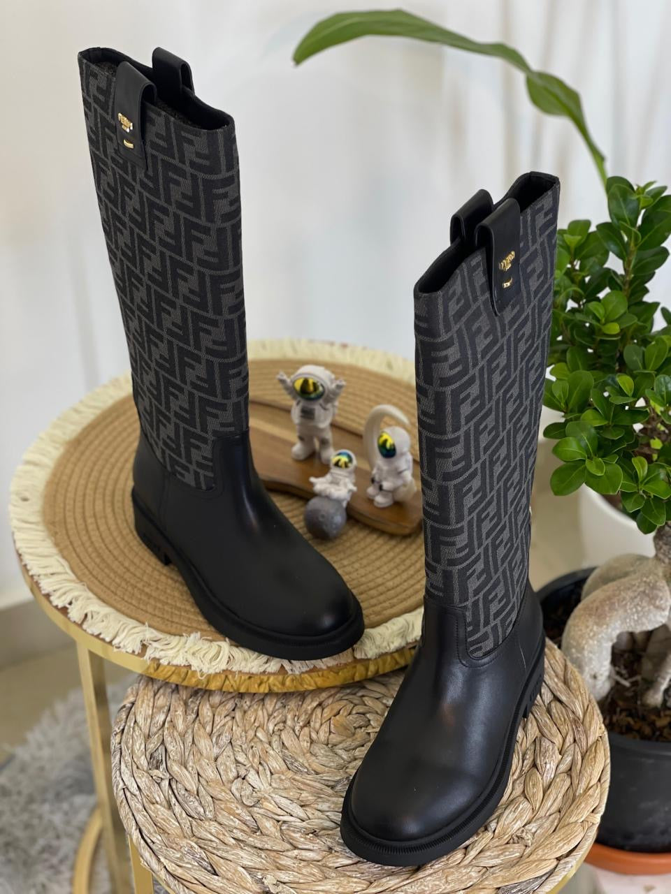 Fendi boots