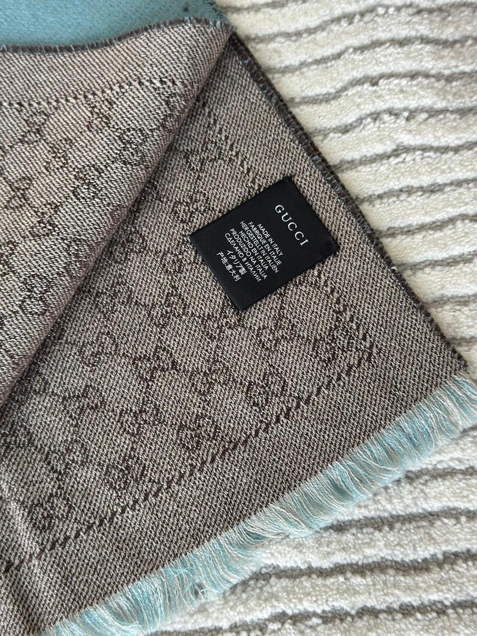 Gucci scarf