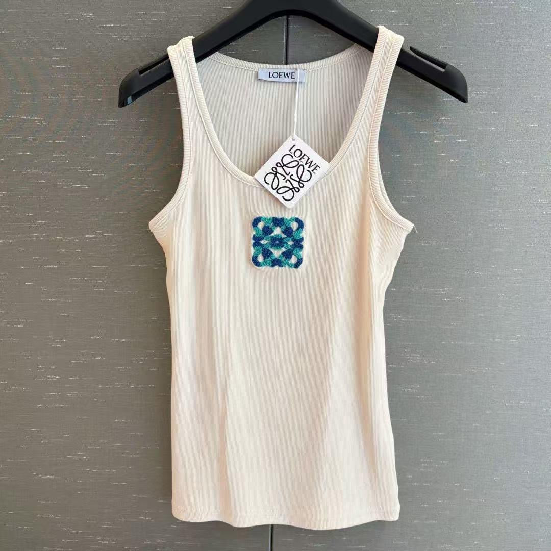 Loewe top