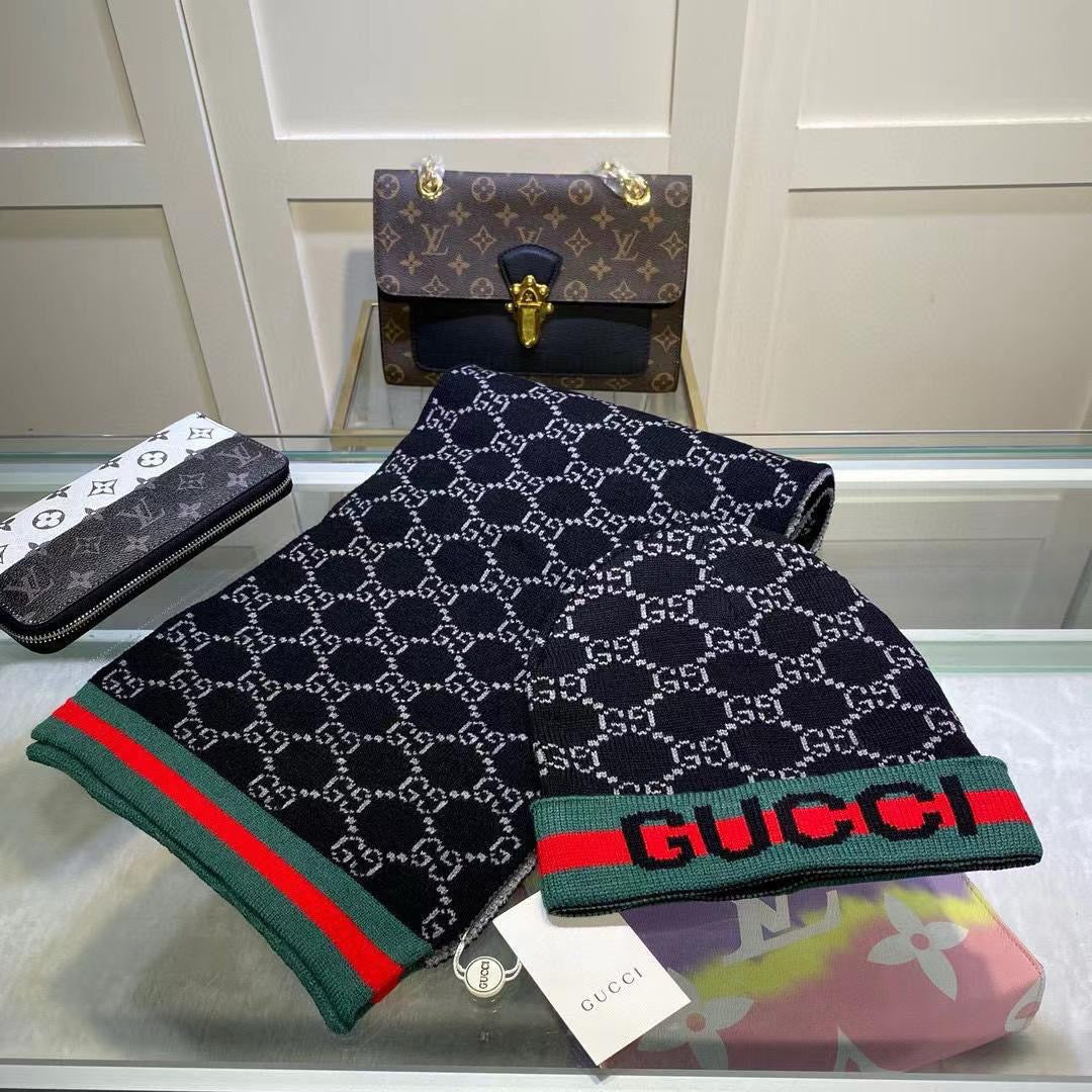 Gucci scarf and hat collection