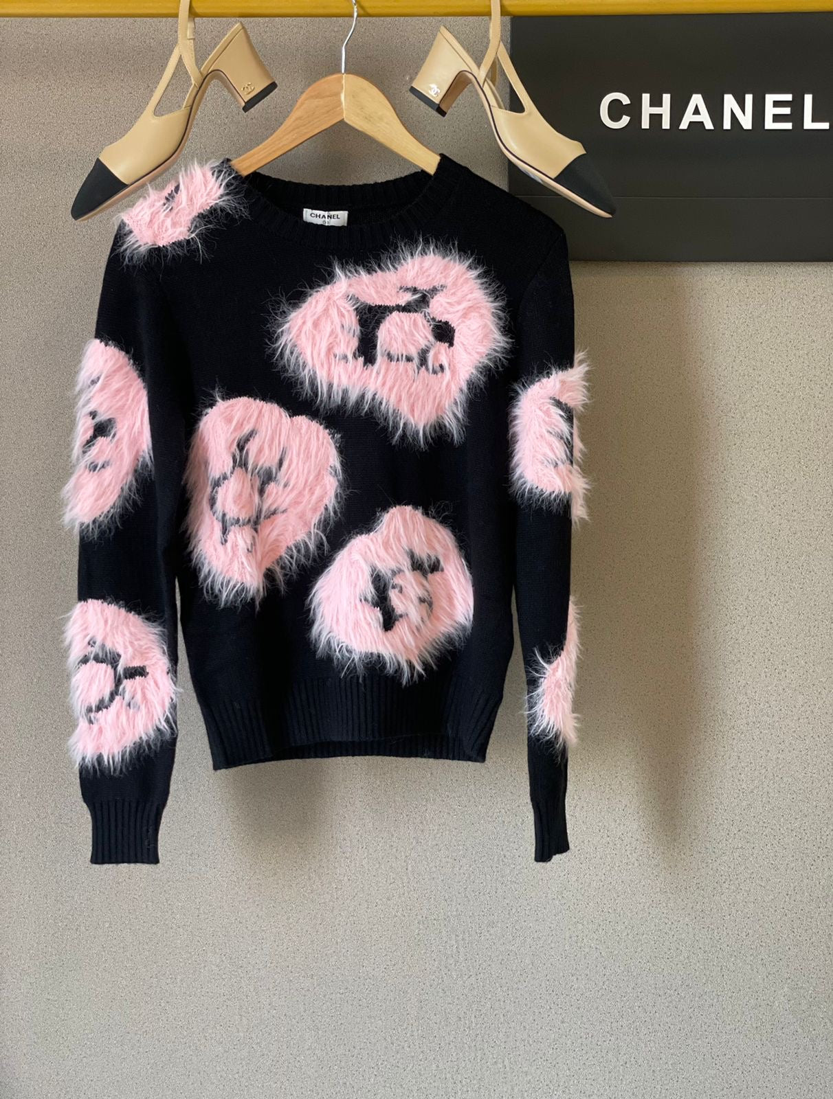 Chanel sweater