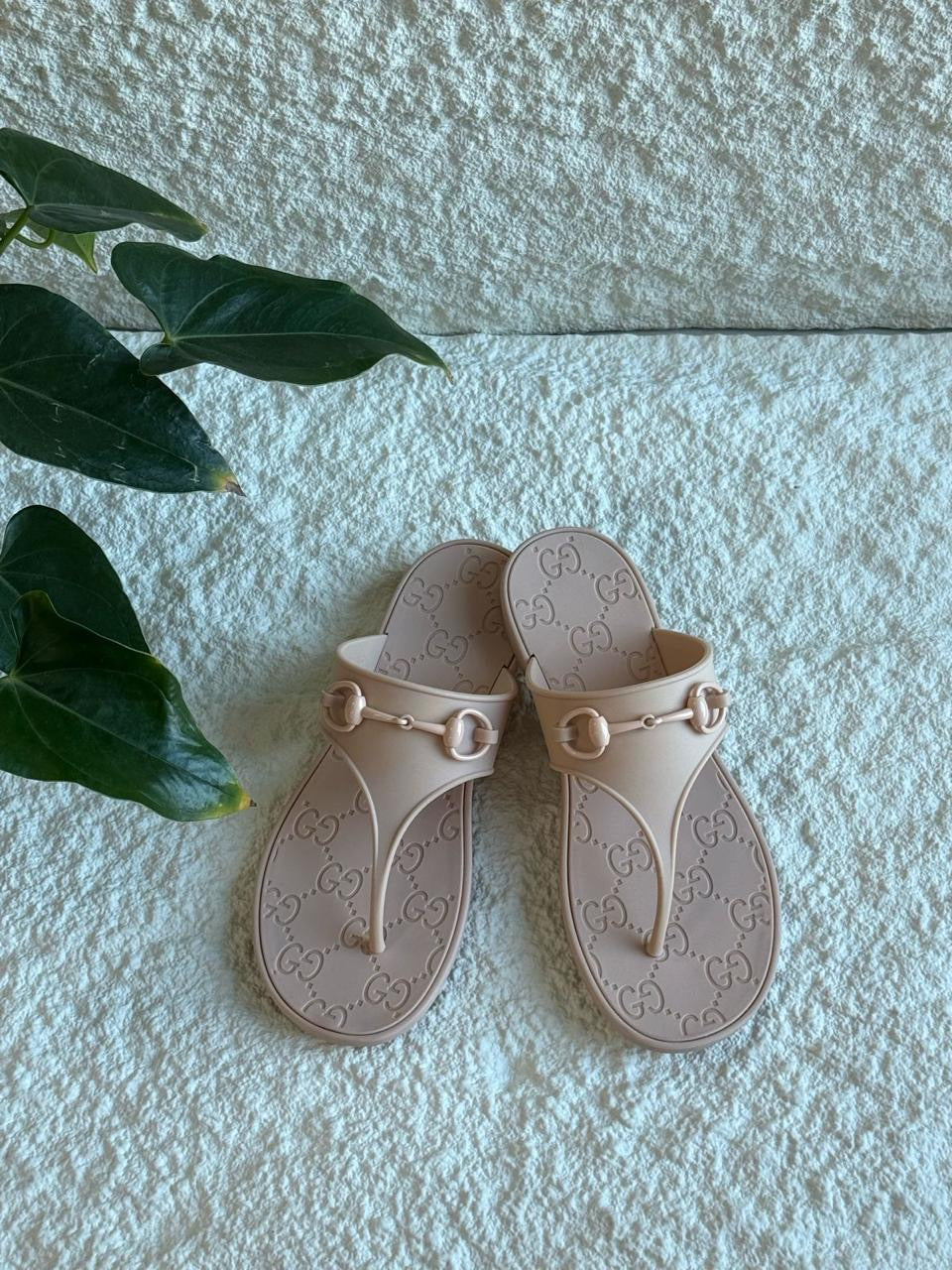 Gucci slippers