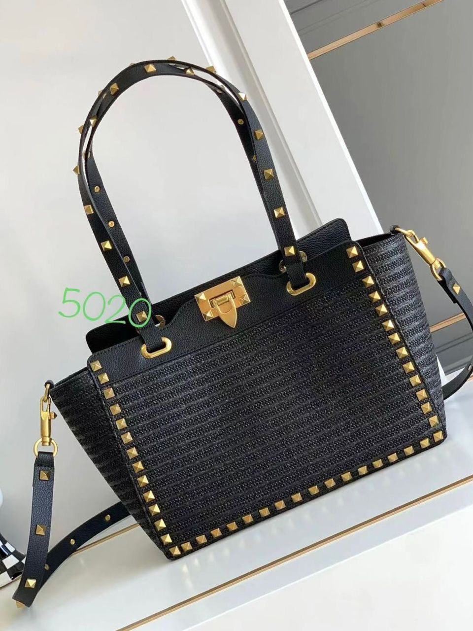 Valentino bag tote