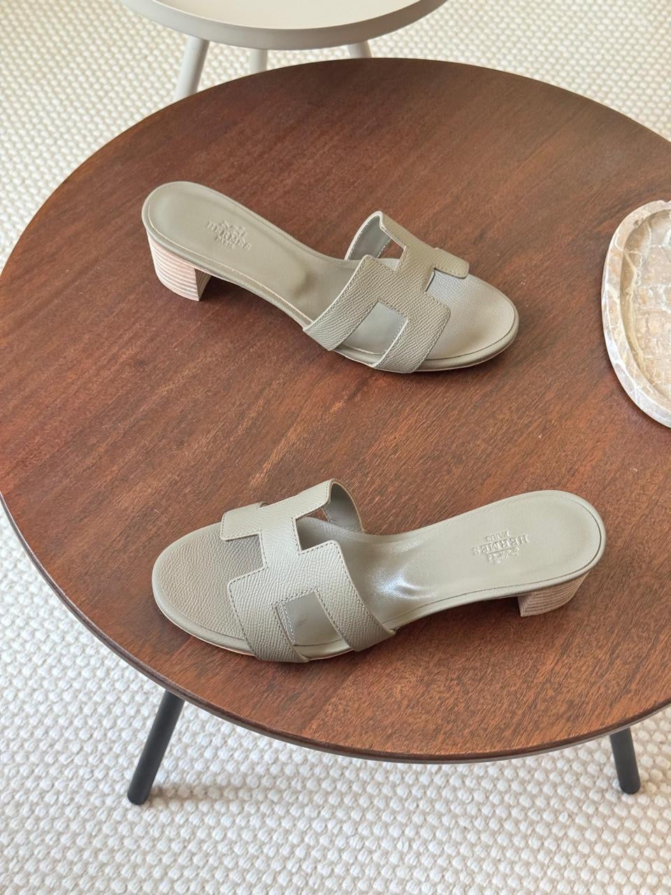 Hermes sandals heels